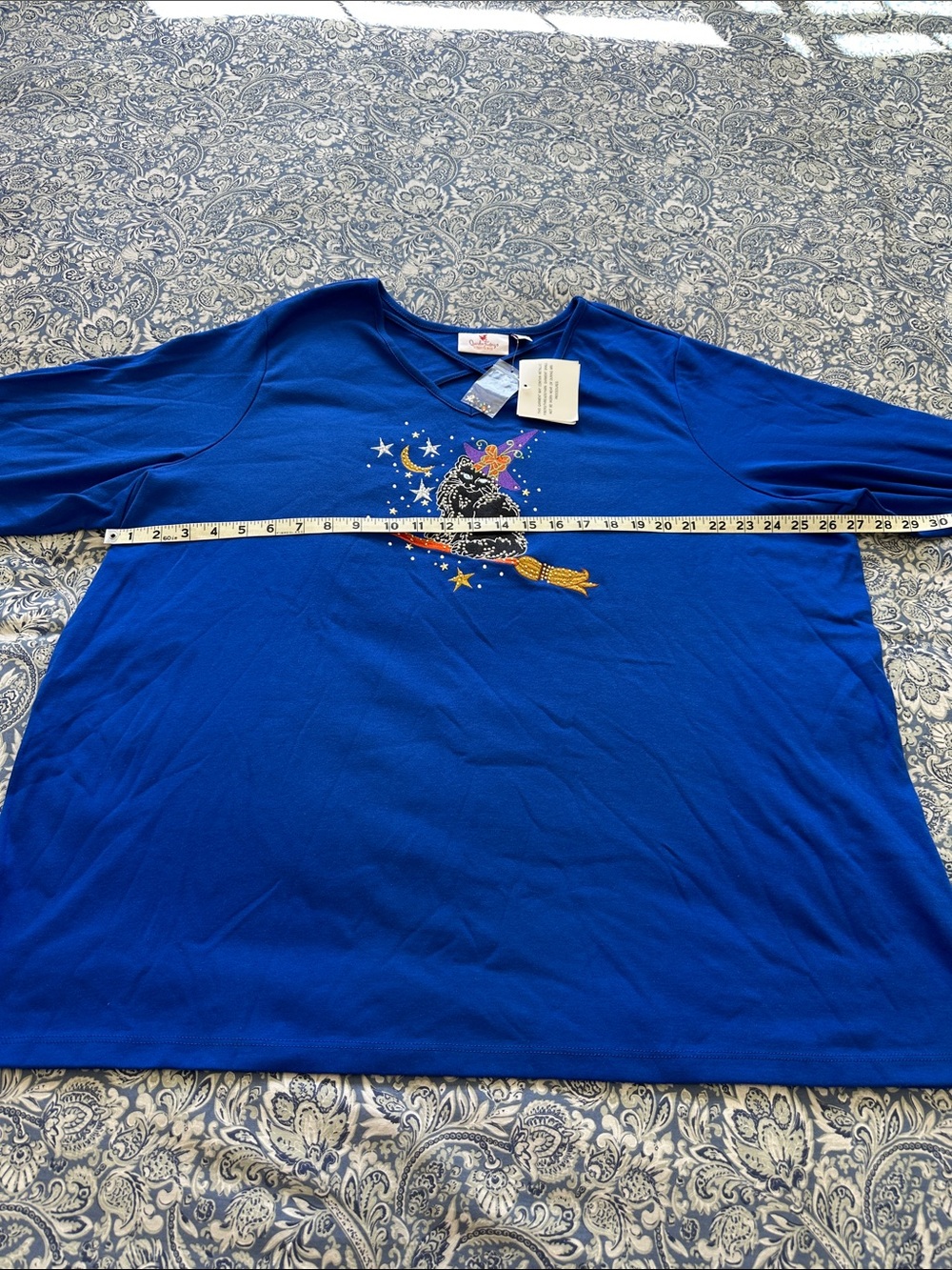 Quacker Factory Royal Blue Witch Cat Embroidered Top - Picture 7 of 8